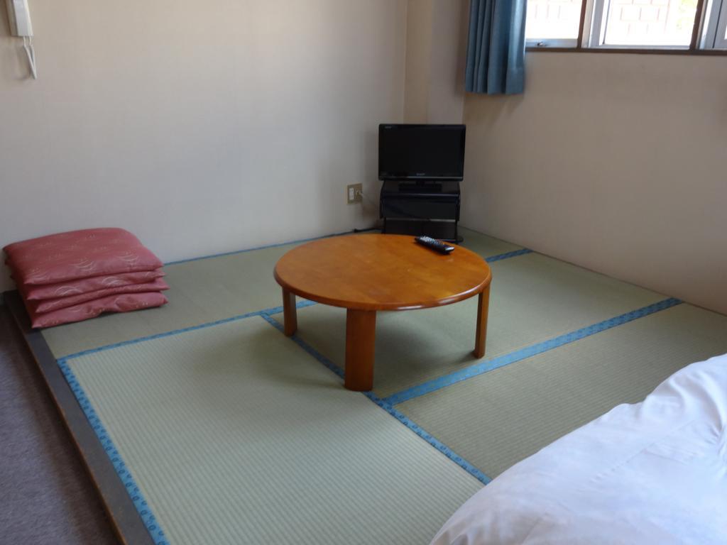 Oomukou Ryokan Hakuba Szoba fotó