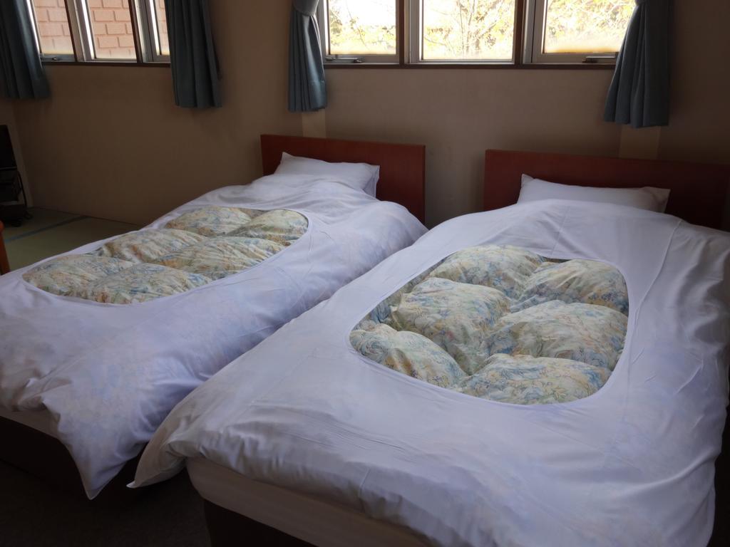 Oomukou Ryokan Hakuba Szoba fotó